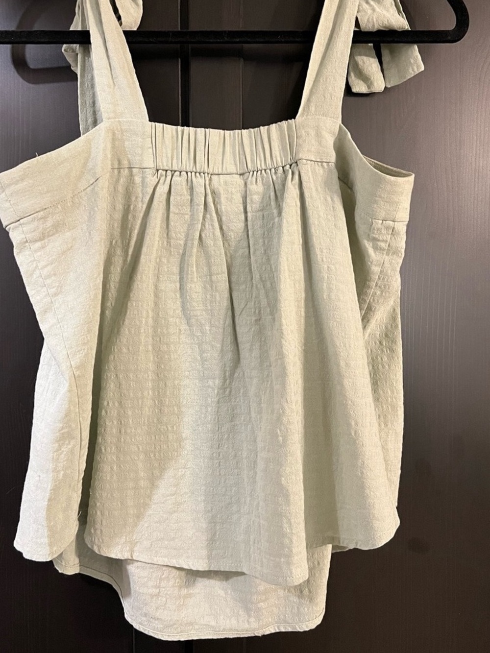 a.n.a Light Sage Green Textured Sleeveless Cami